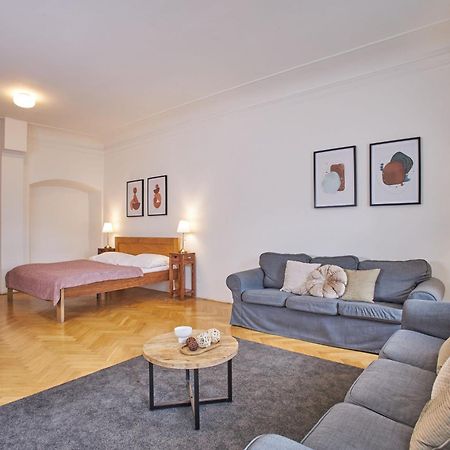פראג Charles Bridge Suites מראה חיצוני תמונה