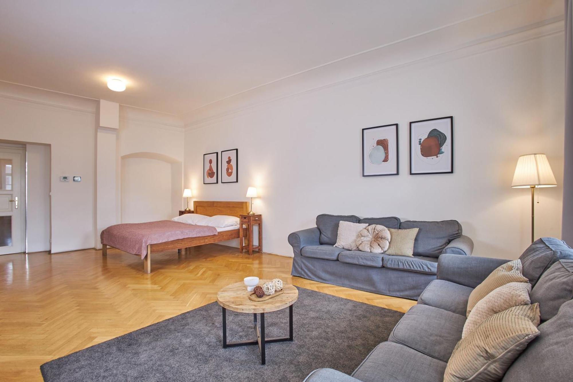 פראג Charles Bridge Suites מראה חיצוני תמונה